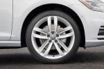 Volkswagen Golf TSI 5-Door 2017 года (NA)